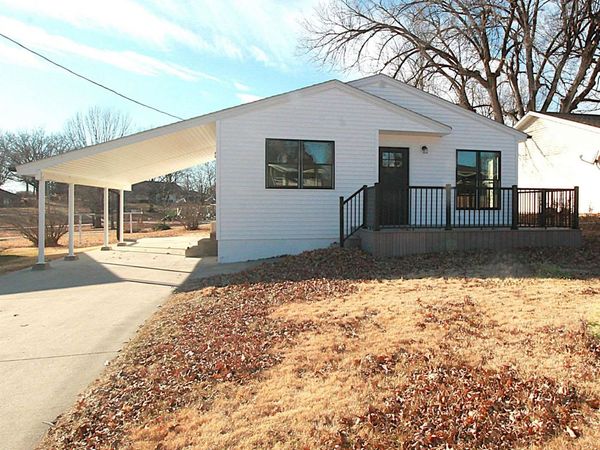 819 S 19th Street, Clarinda, IA 51632