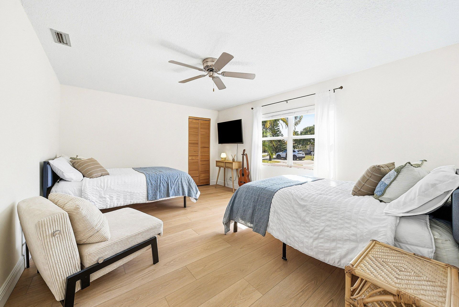 435 NE 35th Street, Boca Raton, FL 33431 Photo