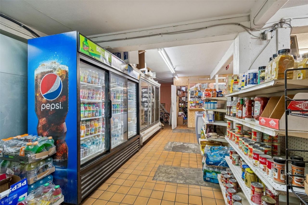 1664 15th Avenue S, Saint Petersburg, FL 33712 Photo