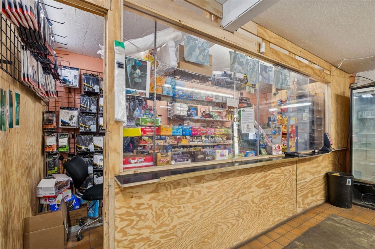 1664 15th Avenue S, Saint Petersburg, FL 33712 Photo