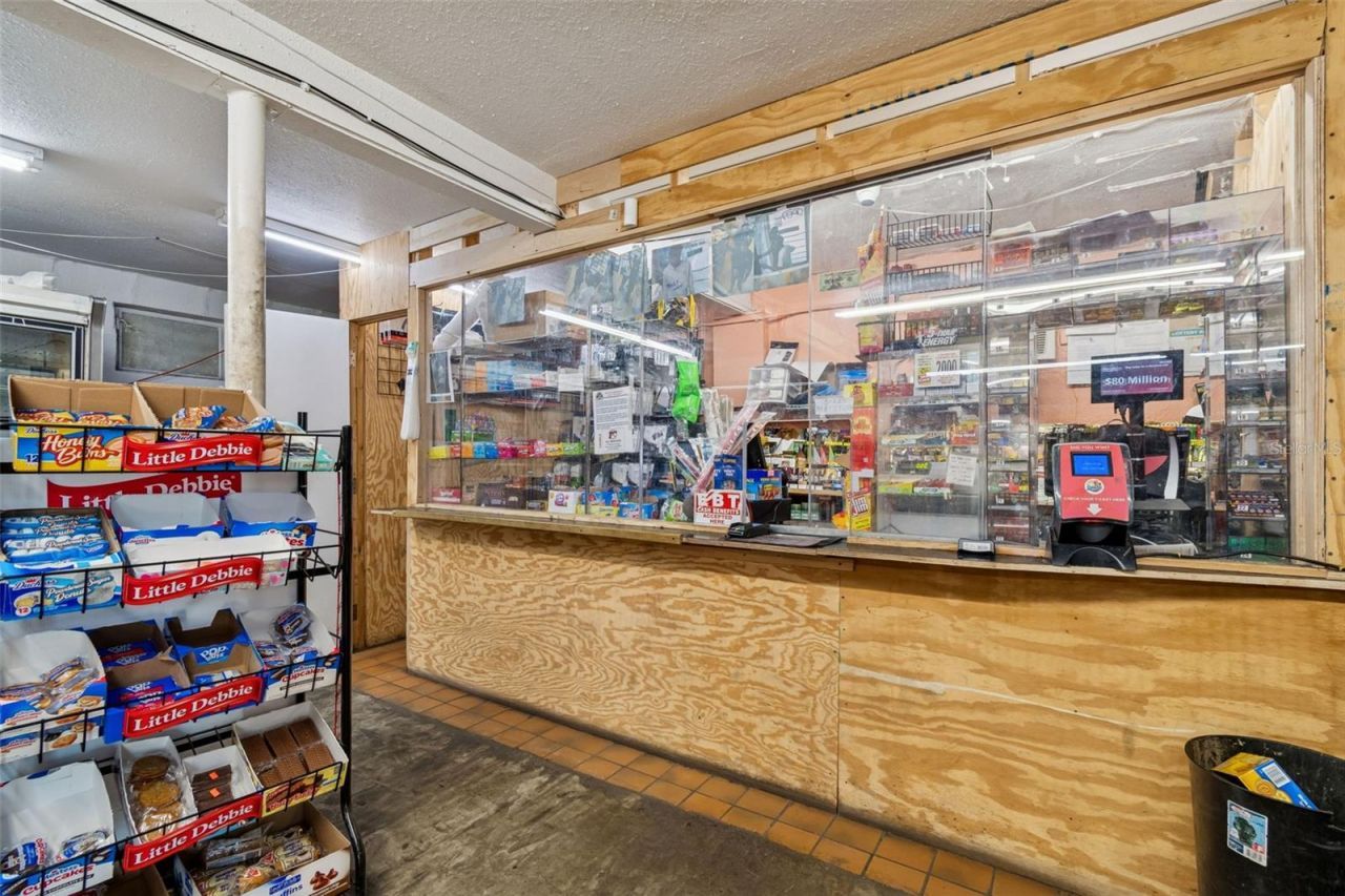 1664 15th Avenue S, Saint Petersburg, FL 33712 Photo