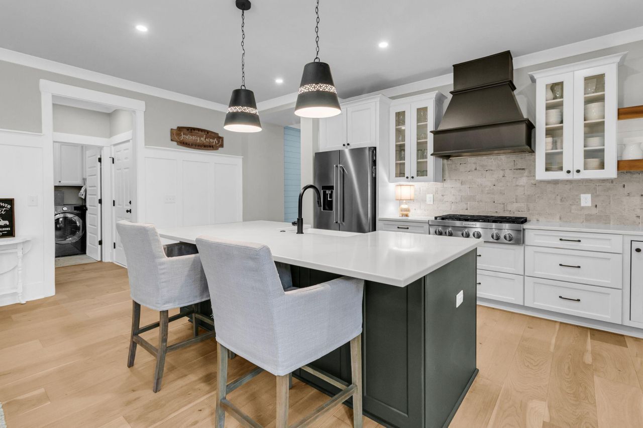 121 Falaise Street Photo 11