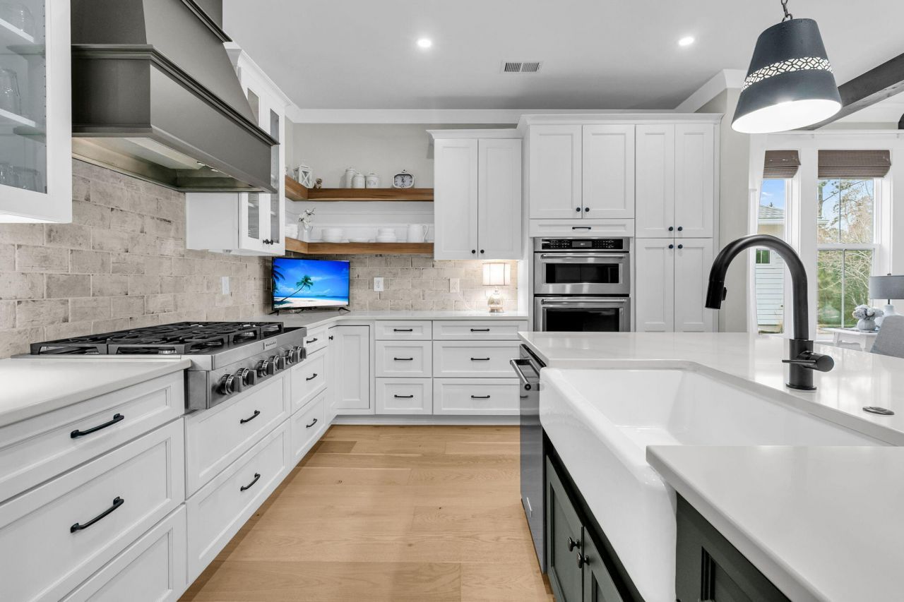 121 Falaise Street Photo 13