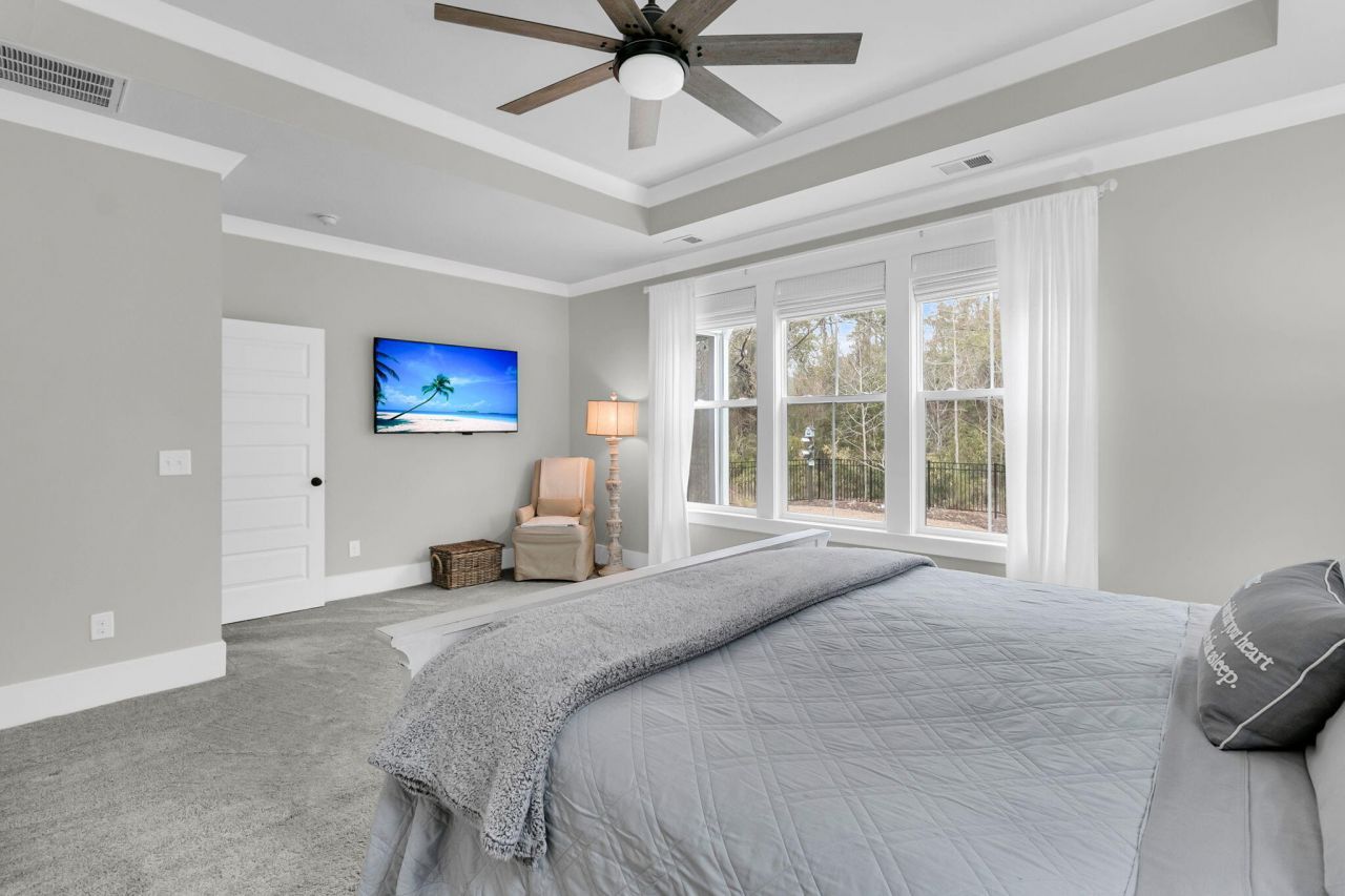 121 Falaise Street Photo 23