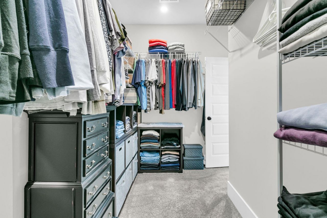 121 Falaise Street Photo 28