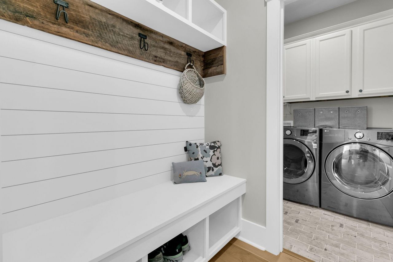 121 Falaise Street Photo 30