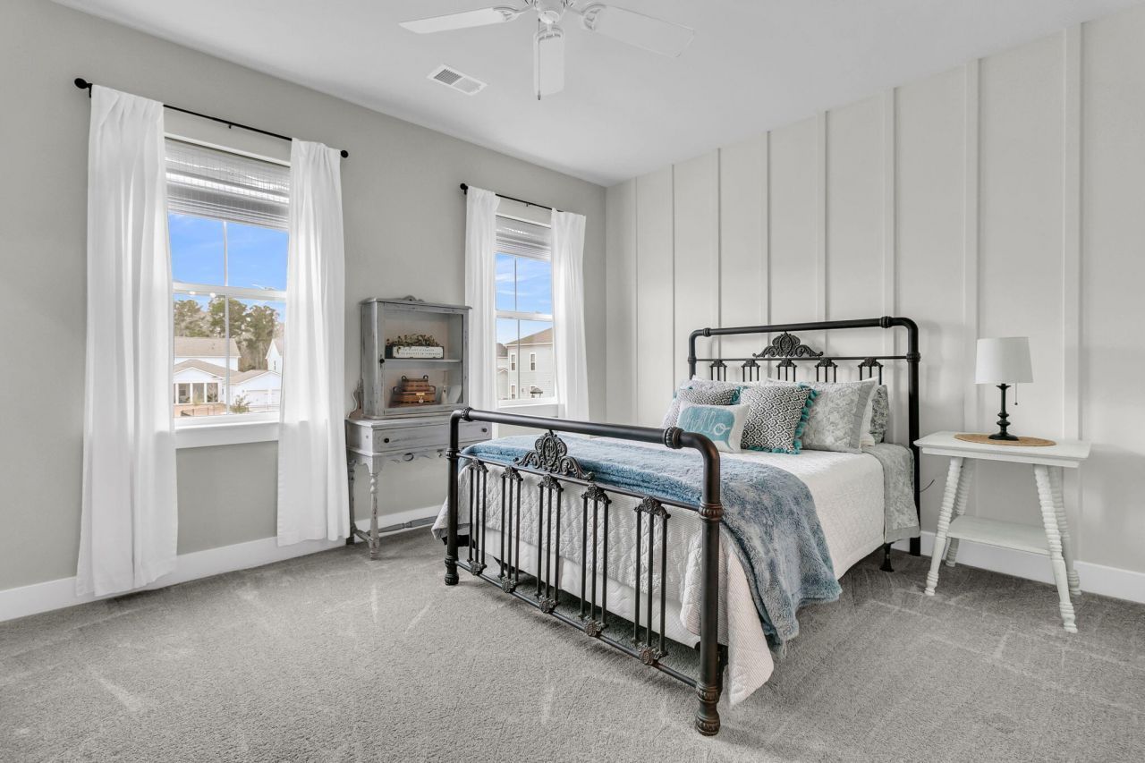 121 Falaise Street Photo 35