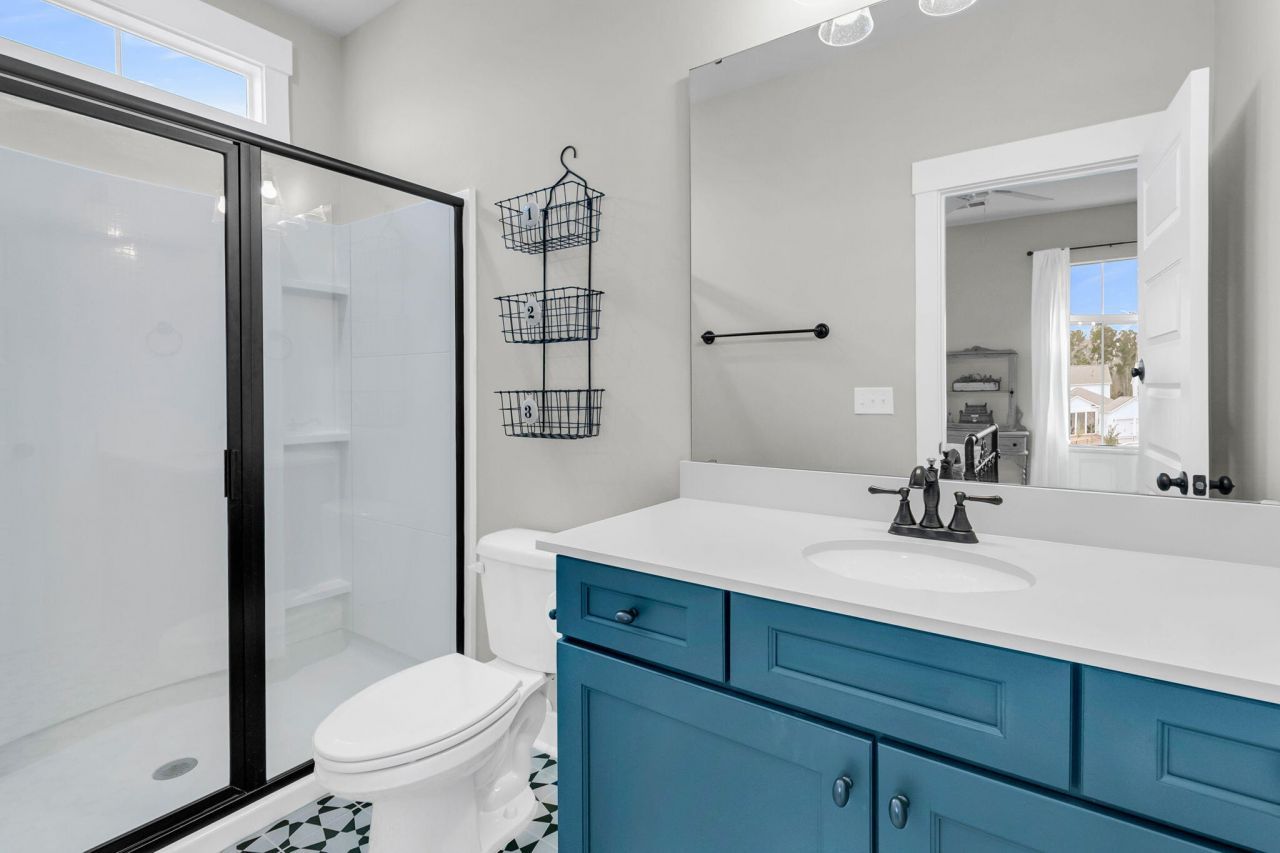 121 Falaise Street Photo 36