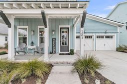 121 Falaise Street photo 4