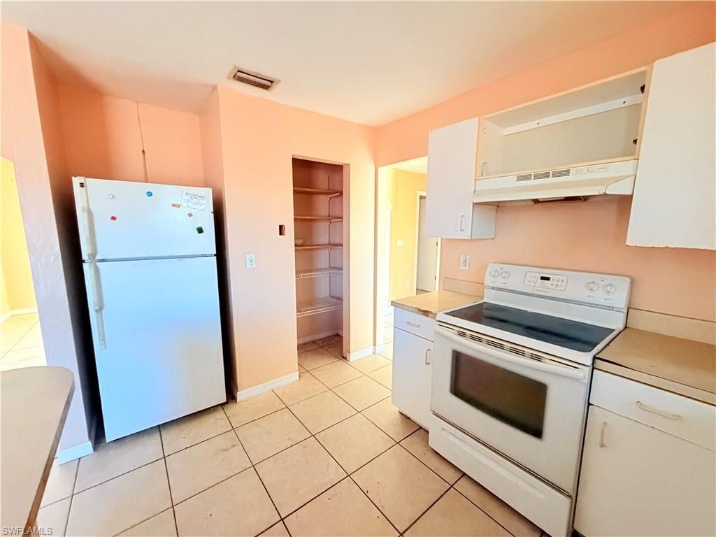 419 NE 16th Pl, Cape Coral, FL 33909 Photo