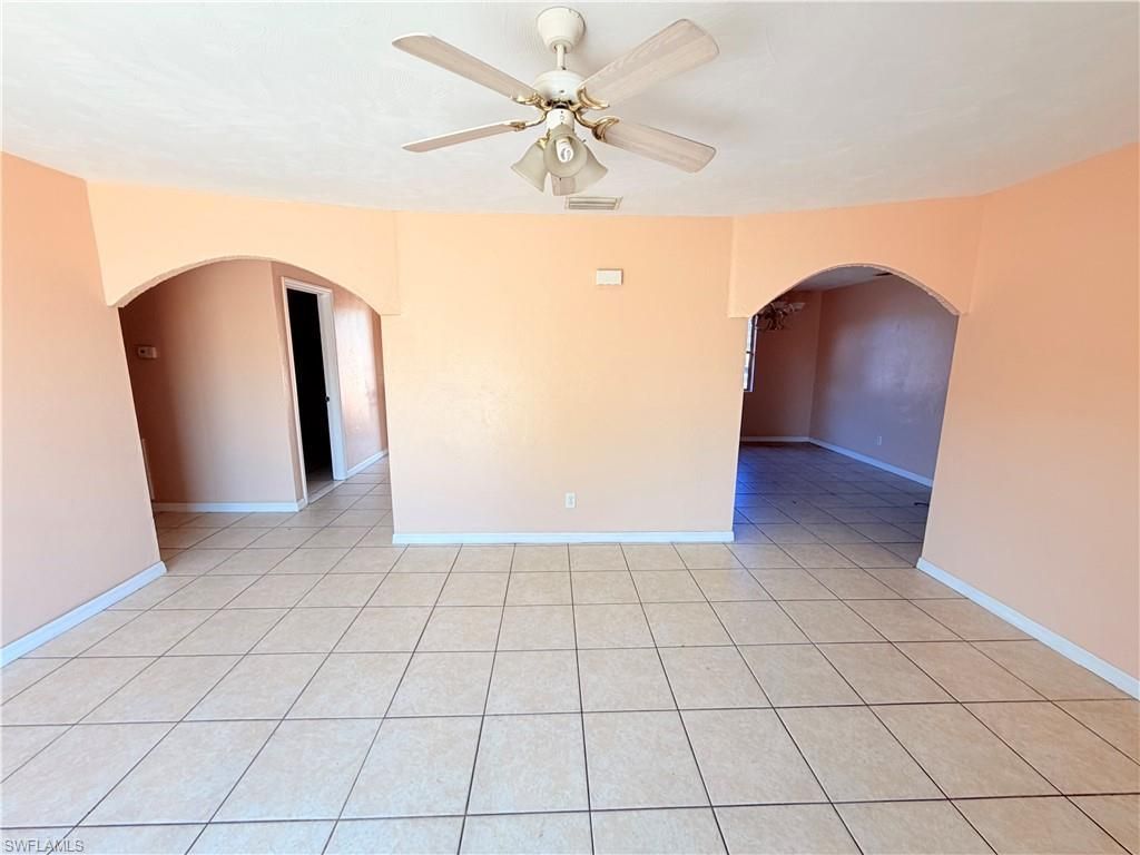 419 NE 16th Pl, Cape Coral, FL 33909 Photo
