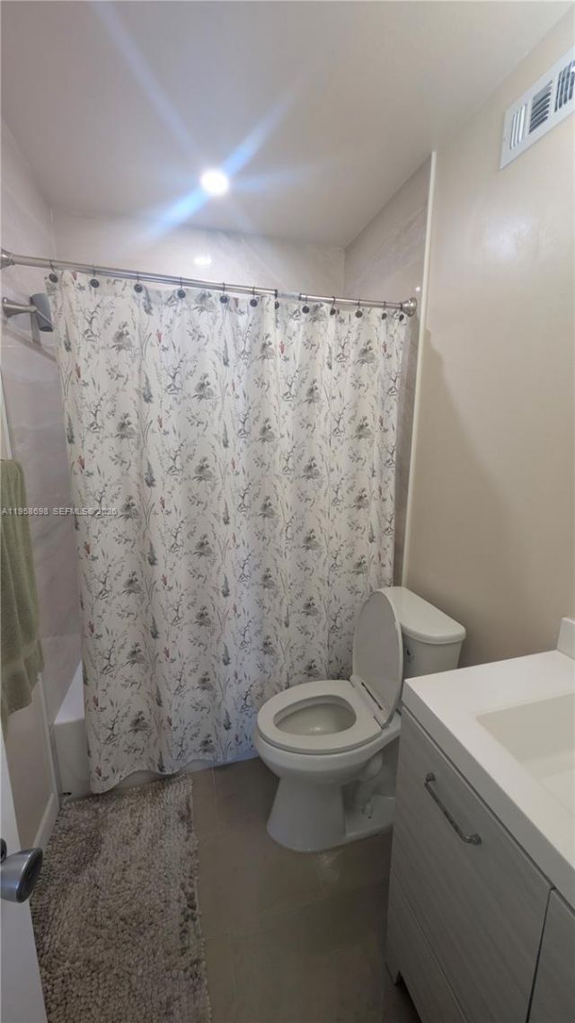 5300 Washington St , Unit T324, Hollywood, FL 33021 Photo