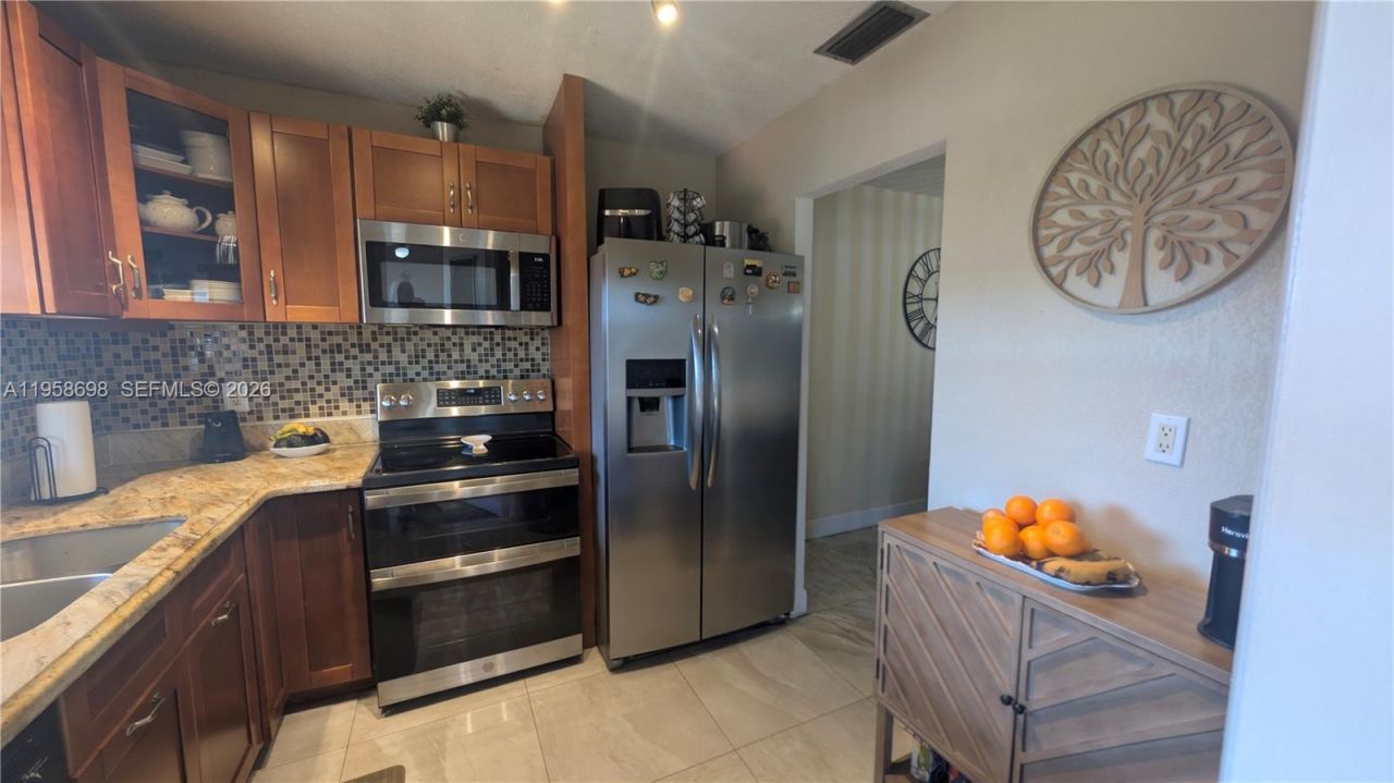 5300 Washington St , Unit T324, Hollywood, FL 33021 Photo