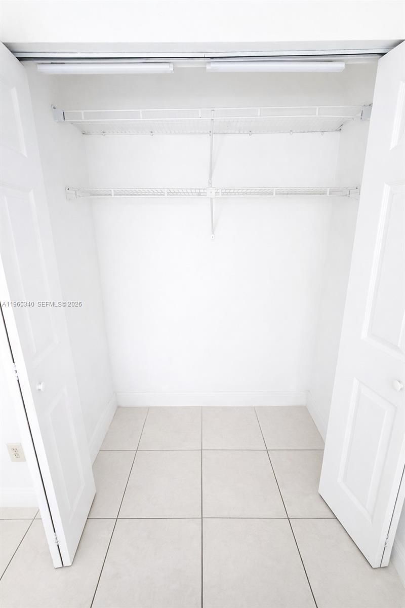 2530 W 67th Pl, Unit 12-29, Hialeah, FL 33016 Photo