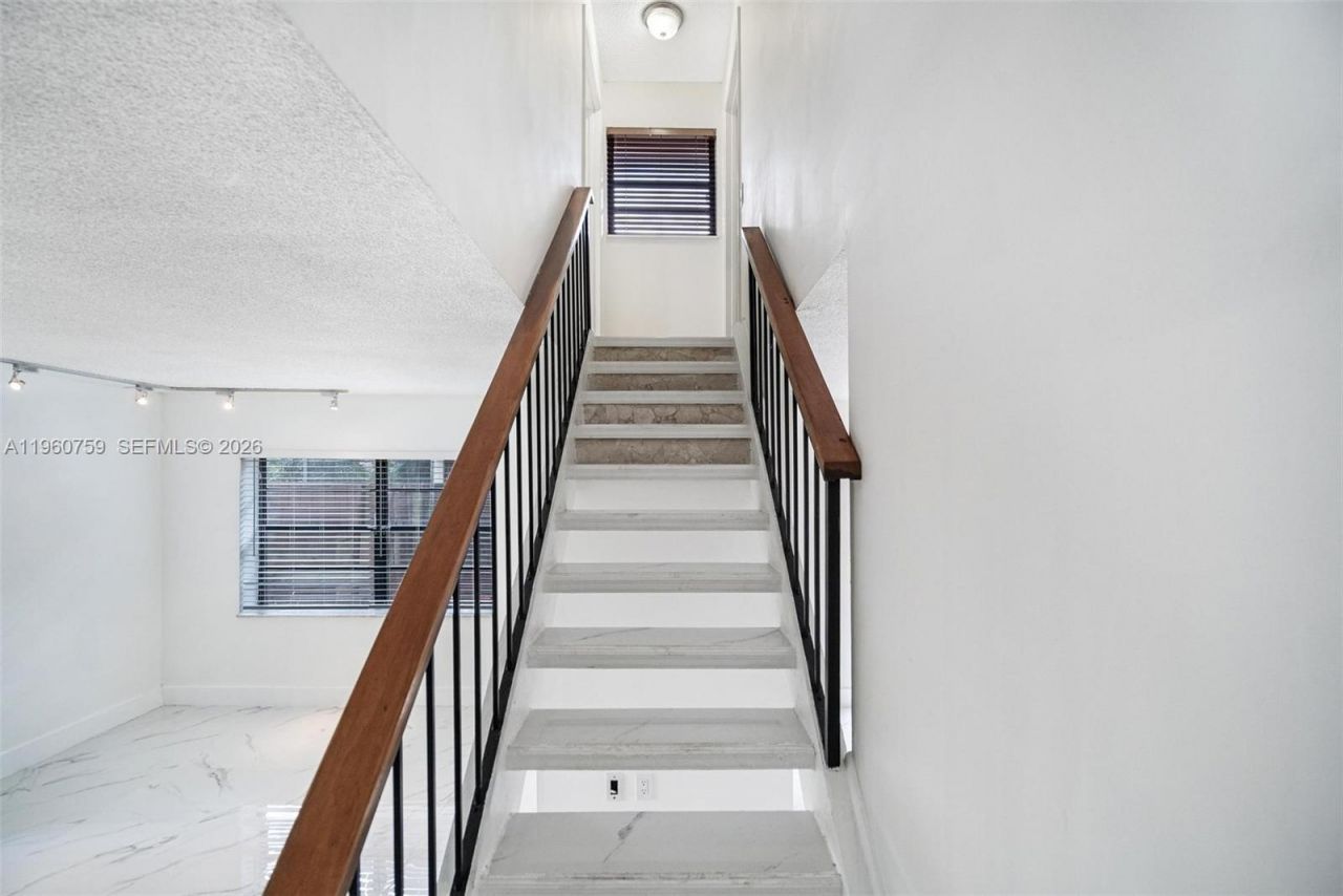 7074 SW 114th Pl, Unit B, Miami, FL 33173 Photo