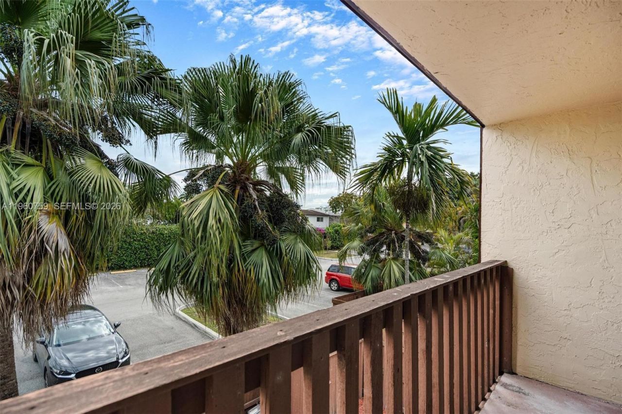 7074 SW 114th Pl, Unit B, Miami, FL 33173 Photo
