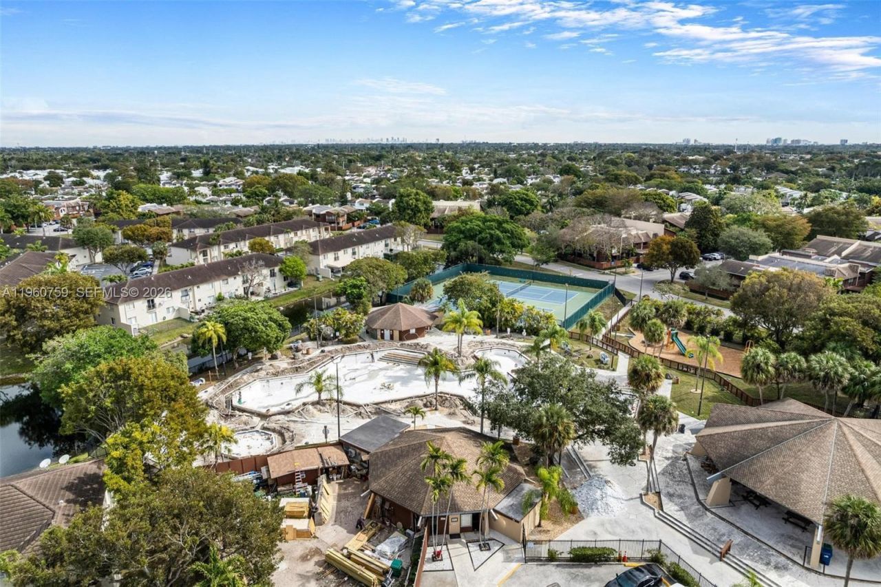 7074 SW 114th Pl, Unit B, Miami, FL 33173 Photo