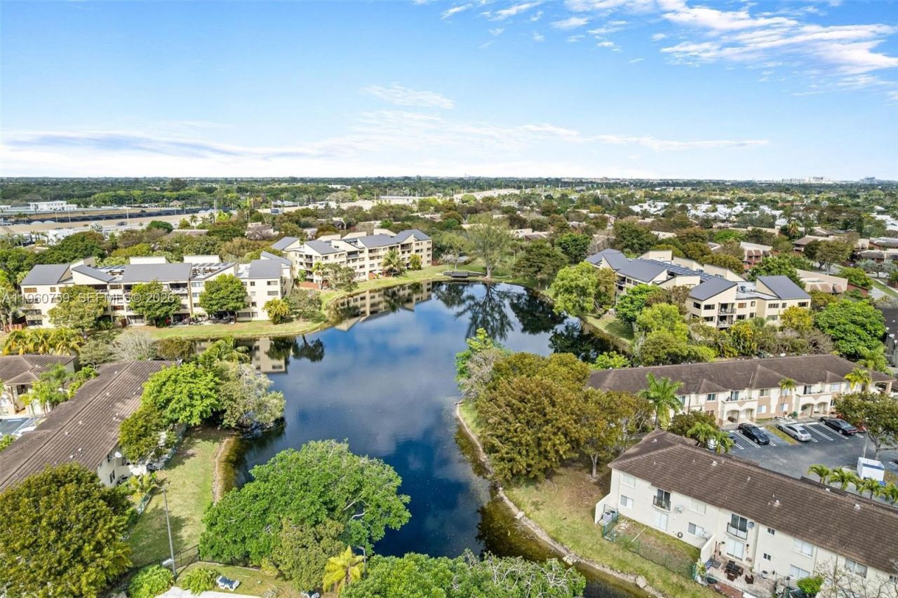 7074 SW 114th Pl, Unit B, Miami, FL 33173 Photo