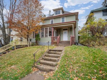 625 Woodland Avenue, Duluth, MN 55812