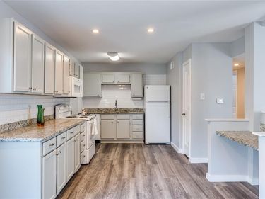 5725 Harvest Hill Road, Unit 2041, Dallas, TX 75230