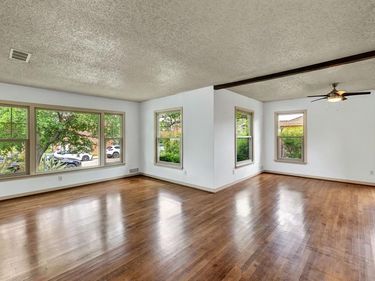 2837 Townsend Drive, Fort Worth, TX 76110