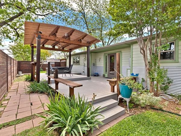 2837 Townsend Drive, Fort Worth, TX 76110
