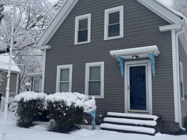 40 Summit St, Rockland, MA 02370