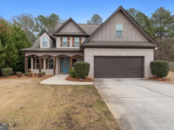 220 Dupont Court, Mcdonough, GA 30252