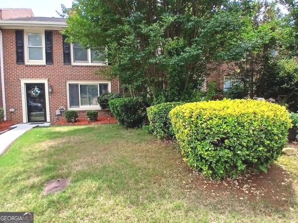 6118 Queen Anne Court, Norcross, GA 30093