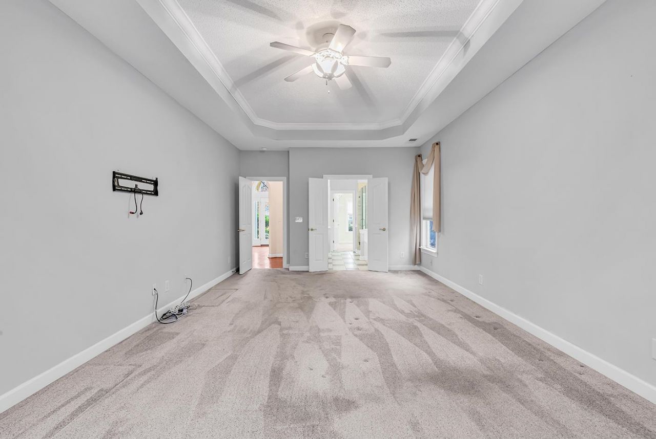 486 Camden Circle Photo 20