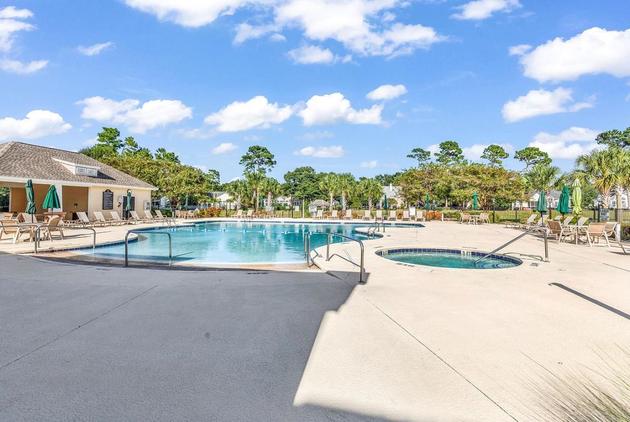 486 Camden Circle Photo 36