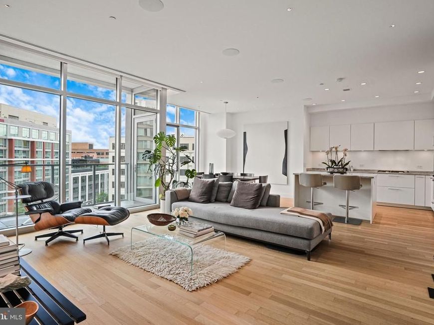 1177 22nd Street Nw, Unit 7B, Washington, DC 20037 Main Photo