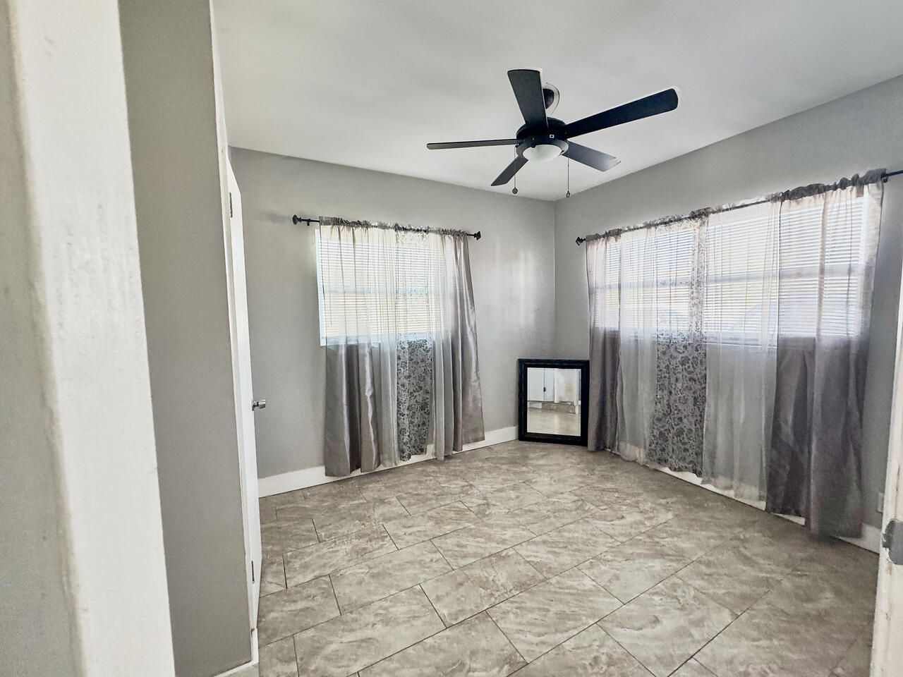 3621 NW 35th Way, Lauderdale Lakes, FL 33309 Photo