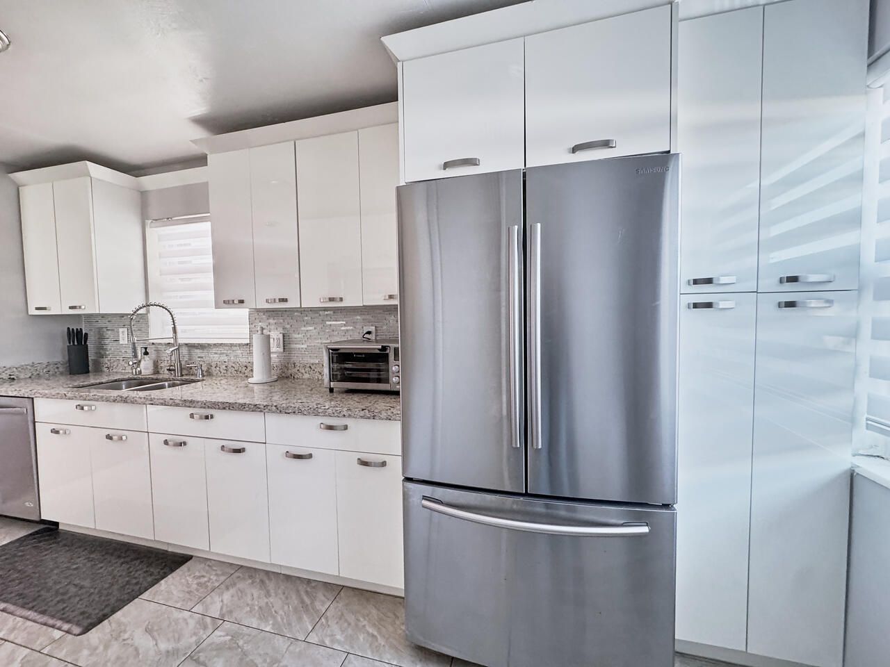 3621 NW 35th Way, Lauderdale Lakes, FL 33309 Photo