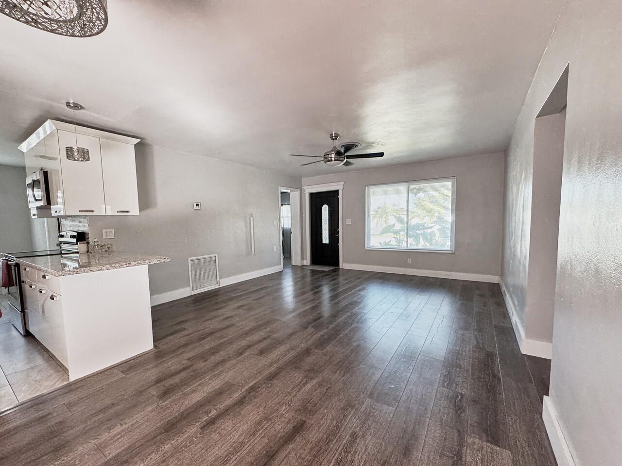 3621 NW 35th Way, Lauderdale Lakes, FL 33309 Photo