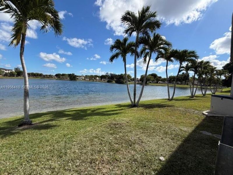 10231 Fontainebleau Blvd , Unit 201, Miami, FL 33172 Photo