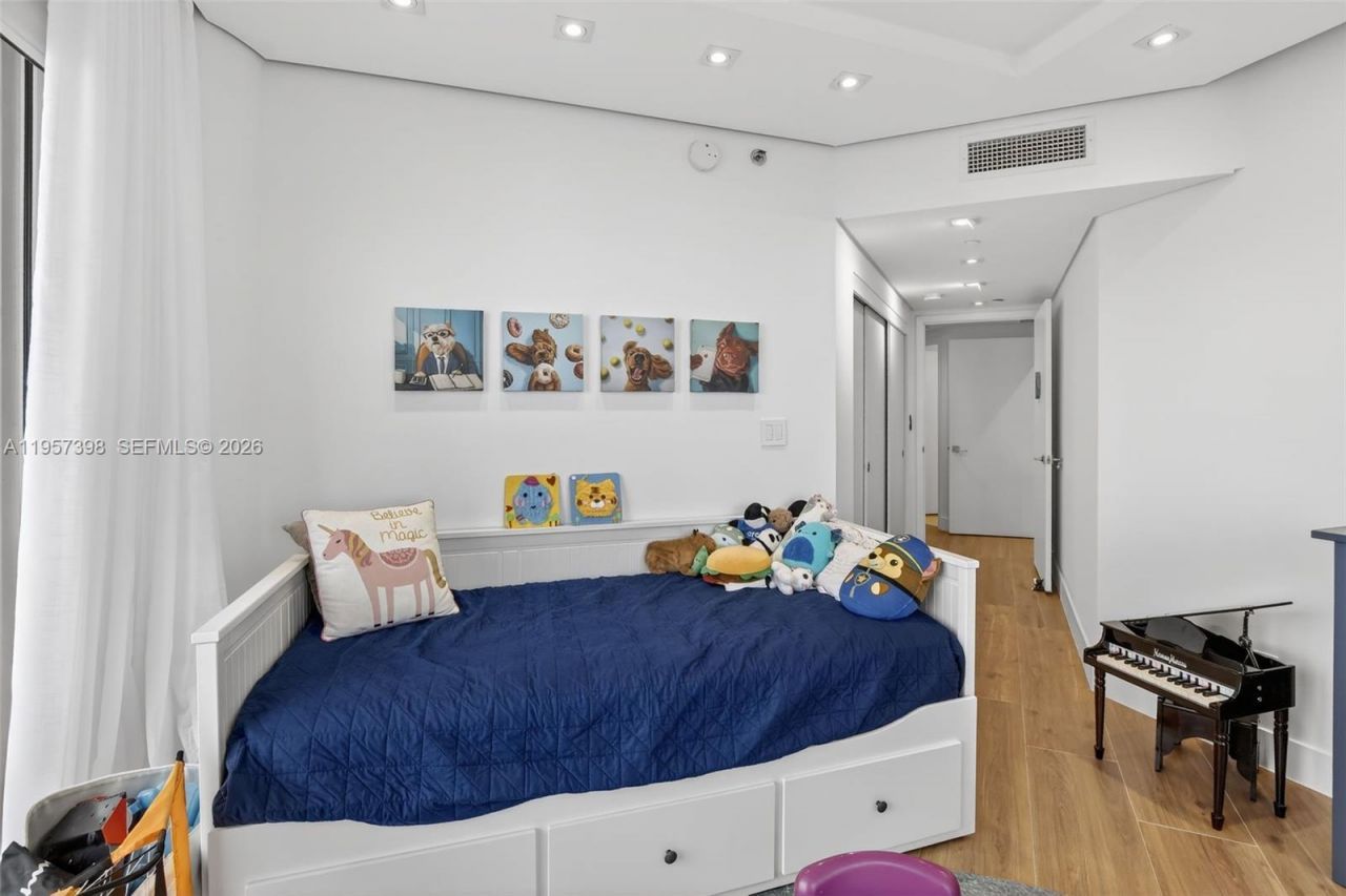 7000 Island Blvd, Unit 1109, Aventura, FL 33160 Photo