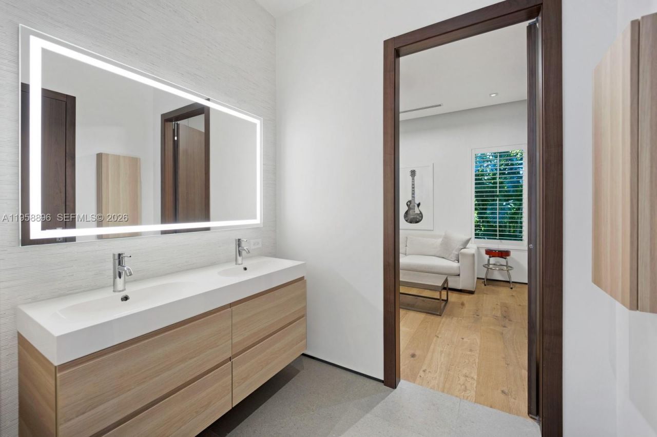 4315 Anderson Rd, Coral Gables, FL 33146 Photo