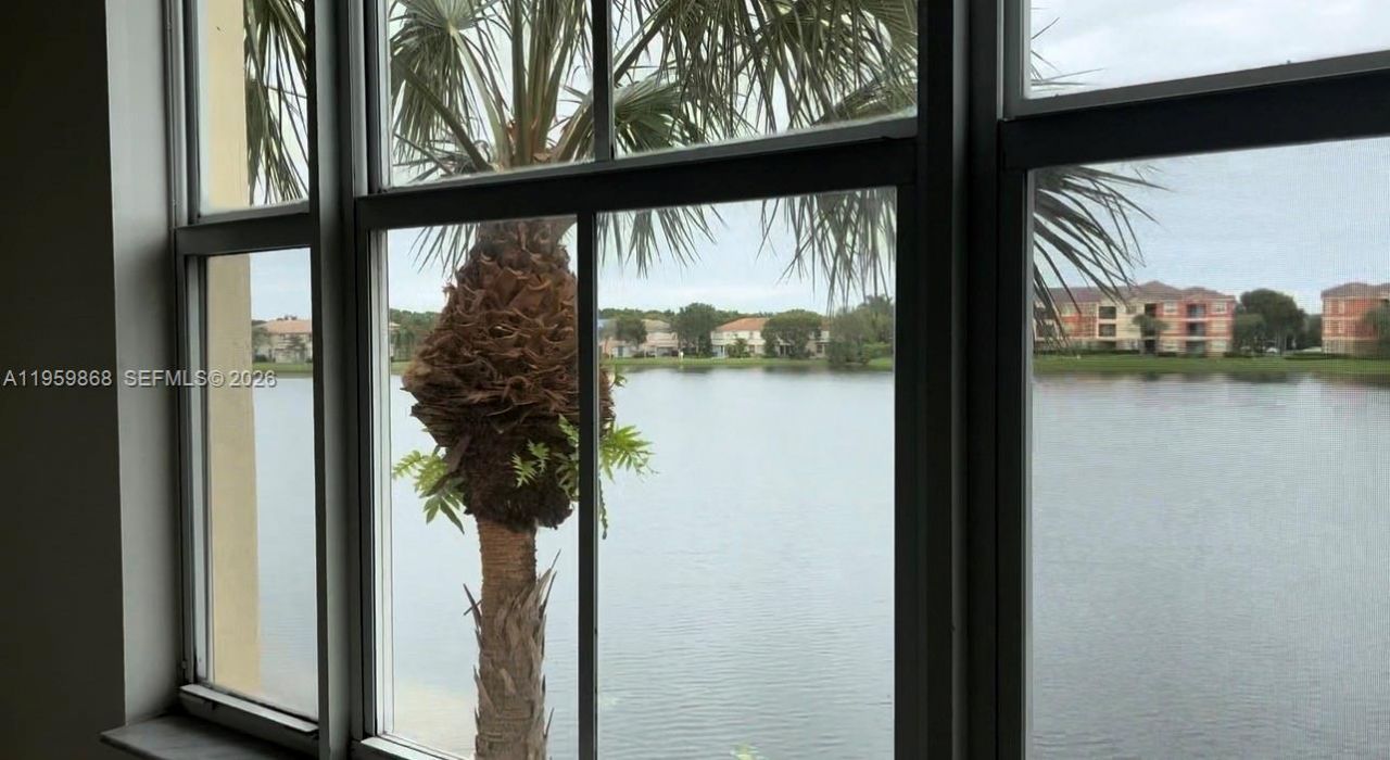 4702 SW 160th Ave, Unit 328, Miramar, FL 33027 Photo