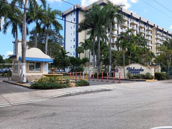 801 NW 47th Ave , Unit 711W, Miami, FL 33126