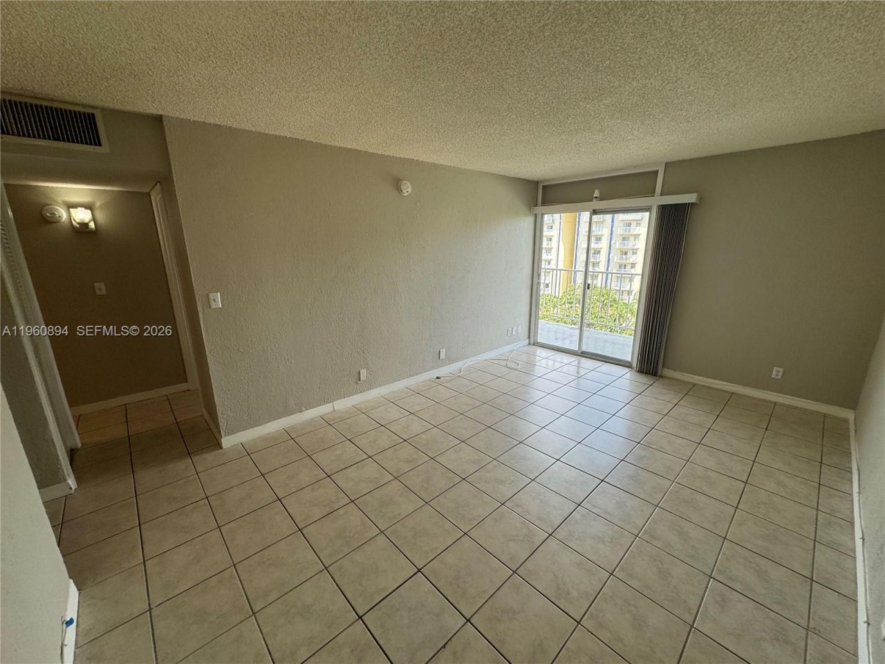 801 NW 47th Ave , Unit 711W, Miami, FL 33126 Photo