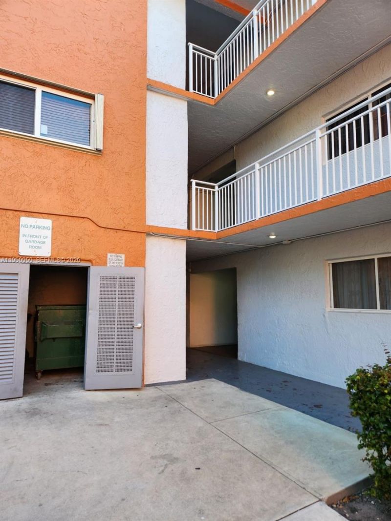 11301 SW 200th St, Unit 109-A, Miami, FL 33157 Photo