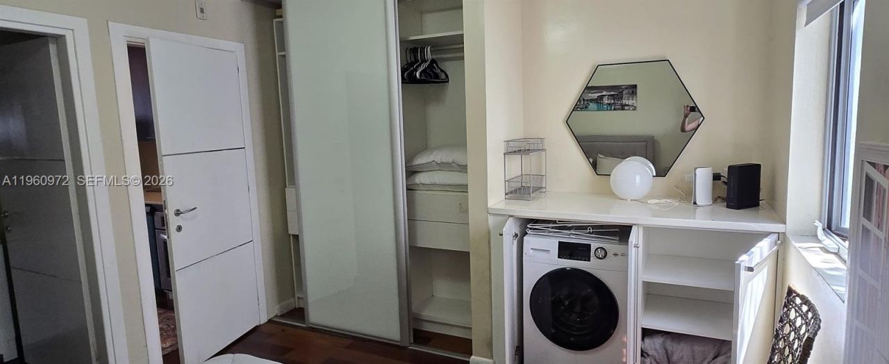 1560 Pennsylvania Ave, Unit 217, Miami Beach, FL 33139 Photo