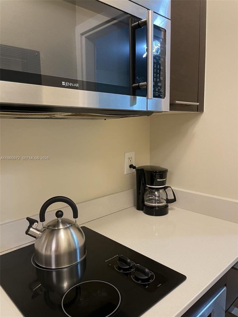 1560 Pennsylvania Ave, Unit 217, Miami Beach, FL 33139 Photo