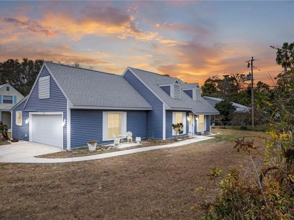 1575 30th Avenue, Vero Beach, FL 32960