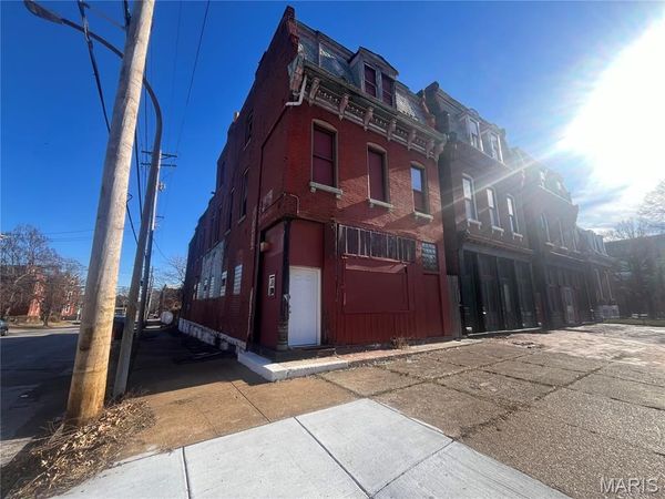 3500 S Jefferson Avenue, St Louis, MO 63118