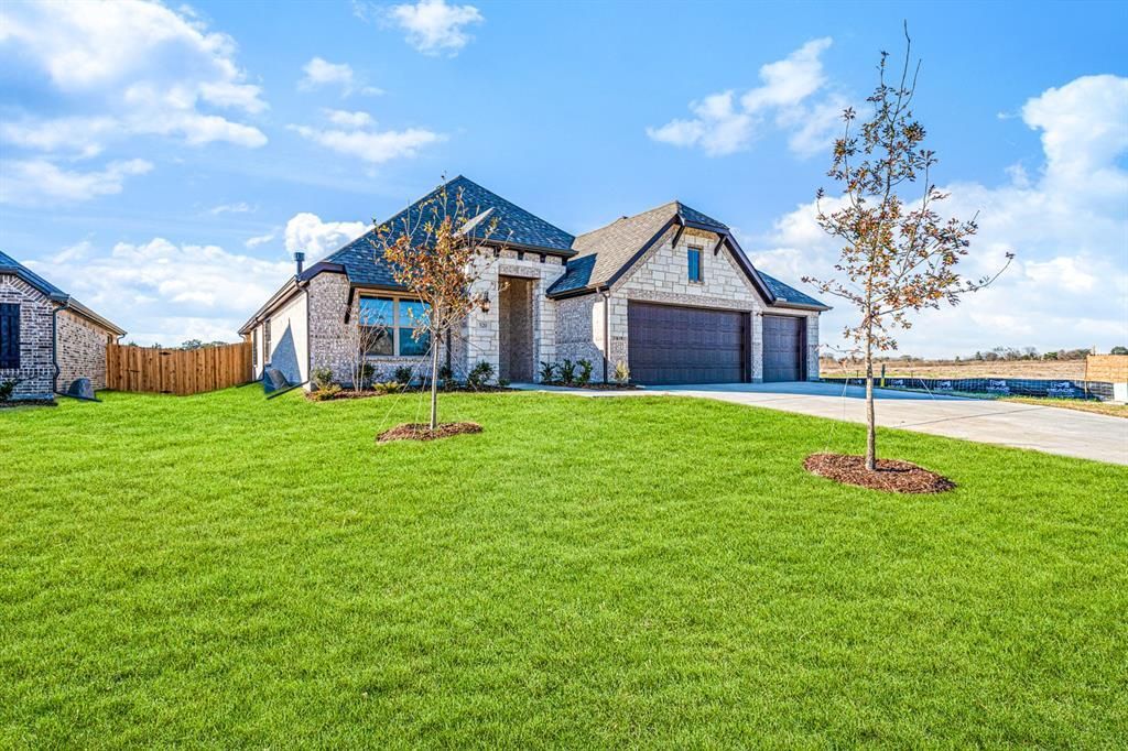 520 Cristo Range, Greenville, TX 75402 Main Photo