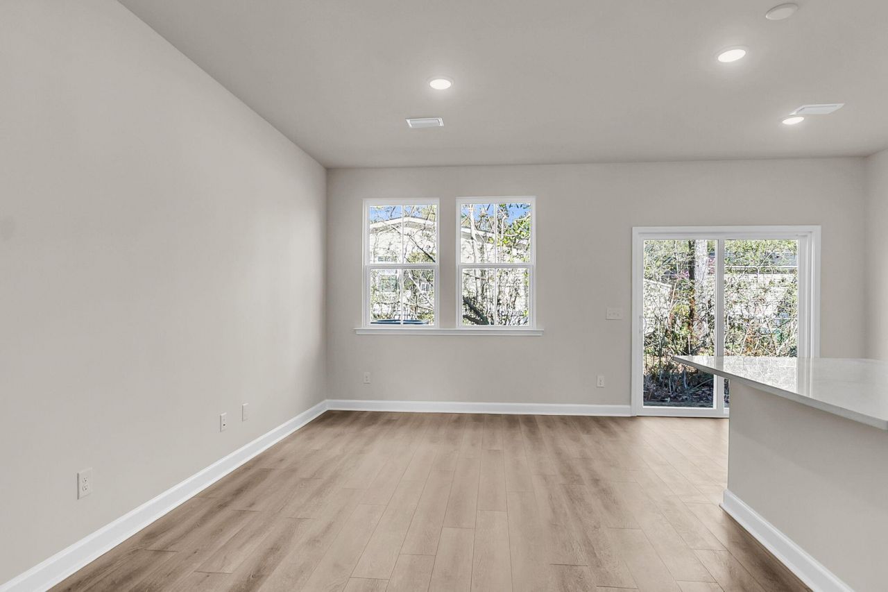 103 Berry Shoals Drive Photo 10