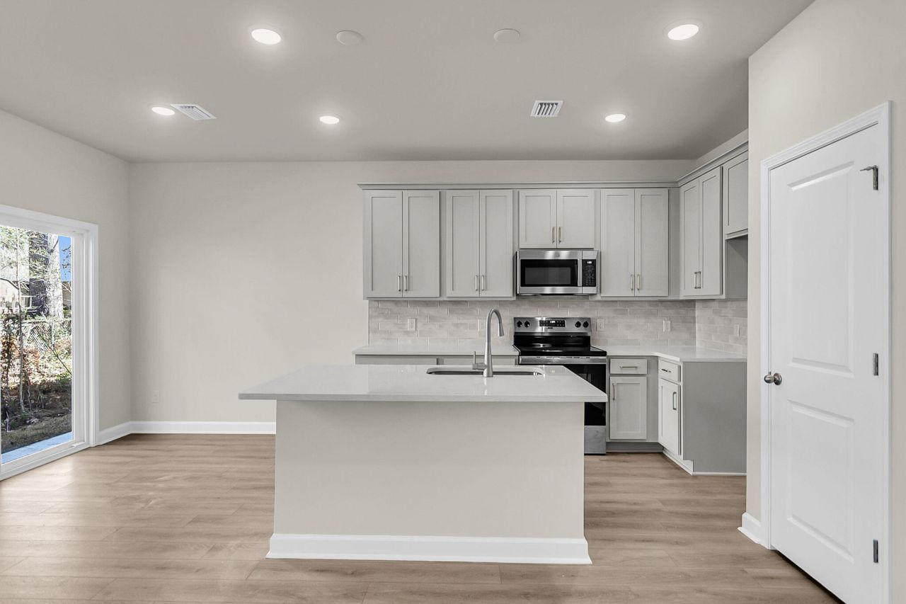 103 Berry Shoals Drive Photo 17