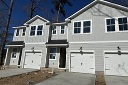 103 Berry Shoals Drive photo 4